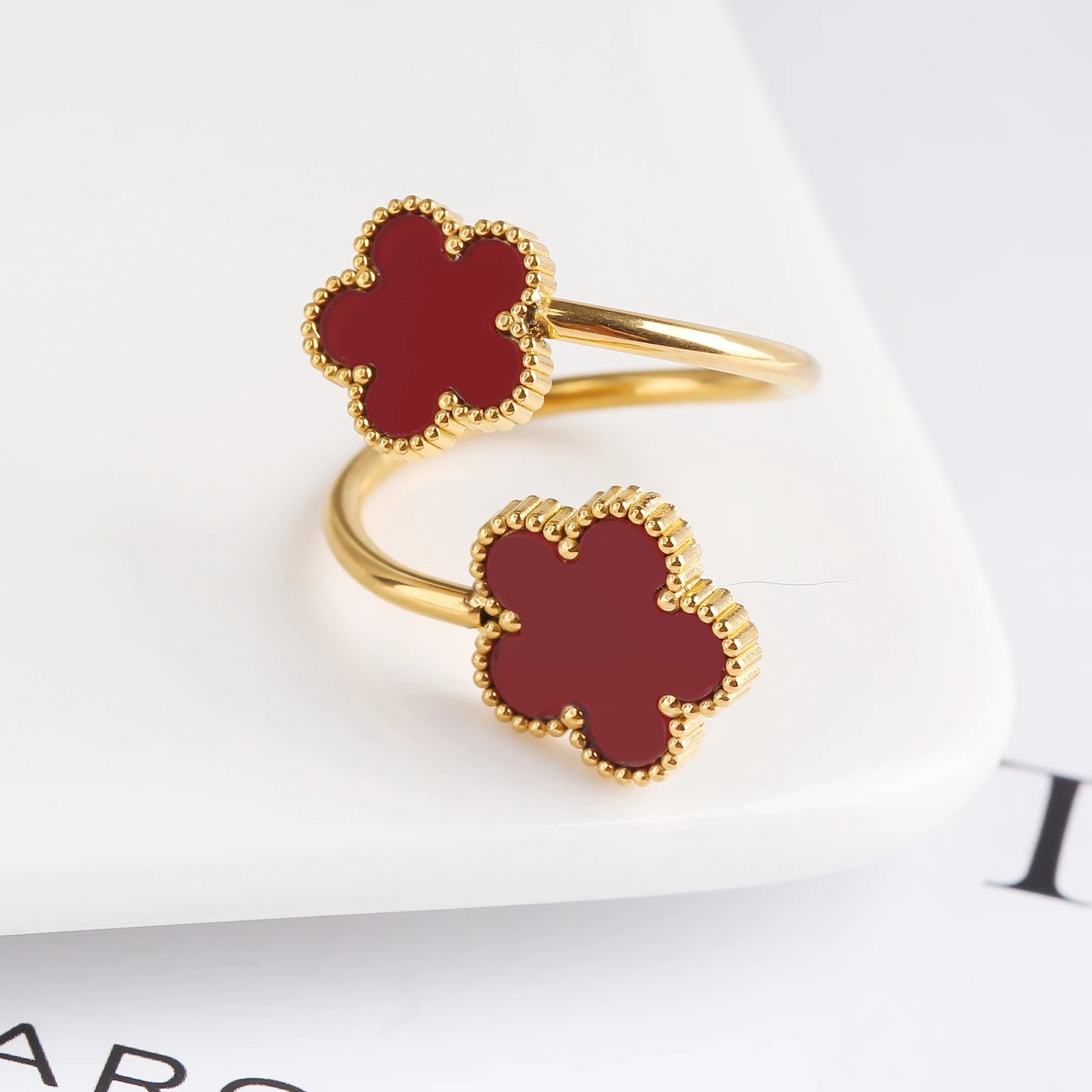 Bloom Adjustable Clover Ring