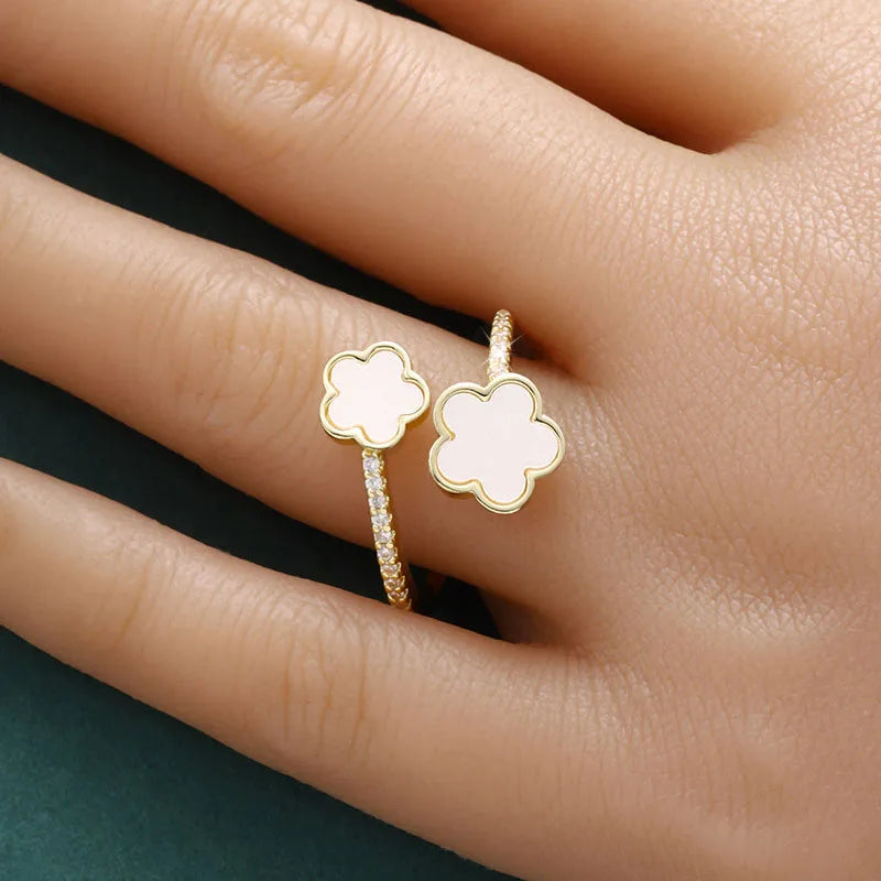 Bloom Adjustable Clover Ring